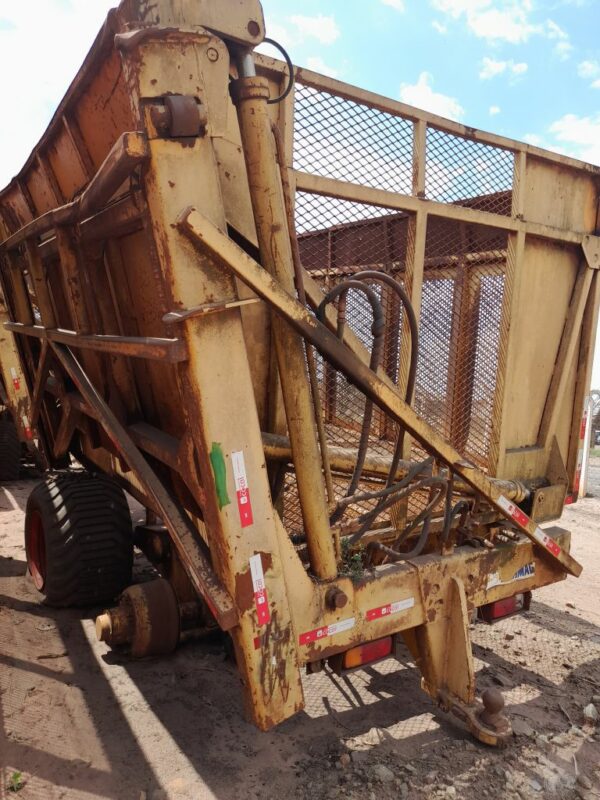 TRANSBORDO CANA PICADA SERMAG, MOD.: SMR 10.000, ANO: 2009,